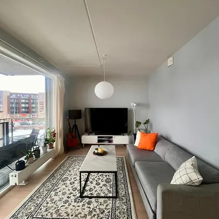 Cozy Private Centrally In *