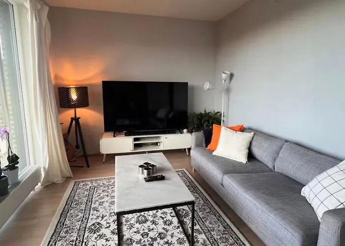 Cozy Private Centrally In * Jessheim