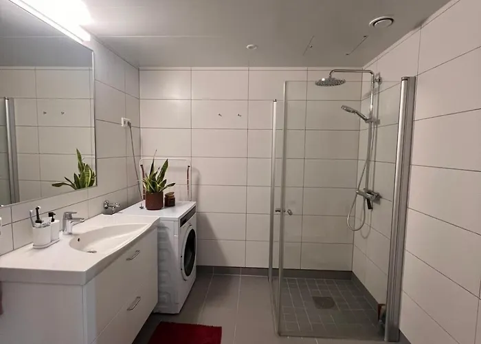 Cozy Private Centrally In Jessheim